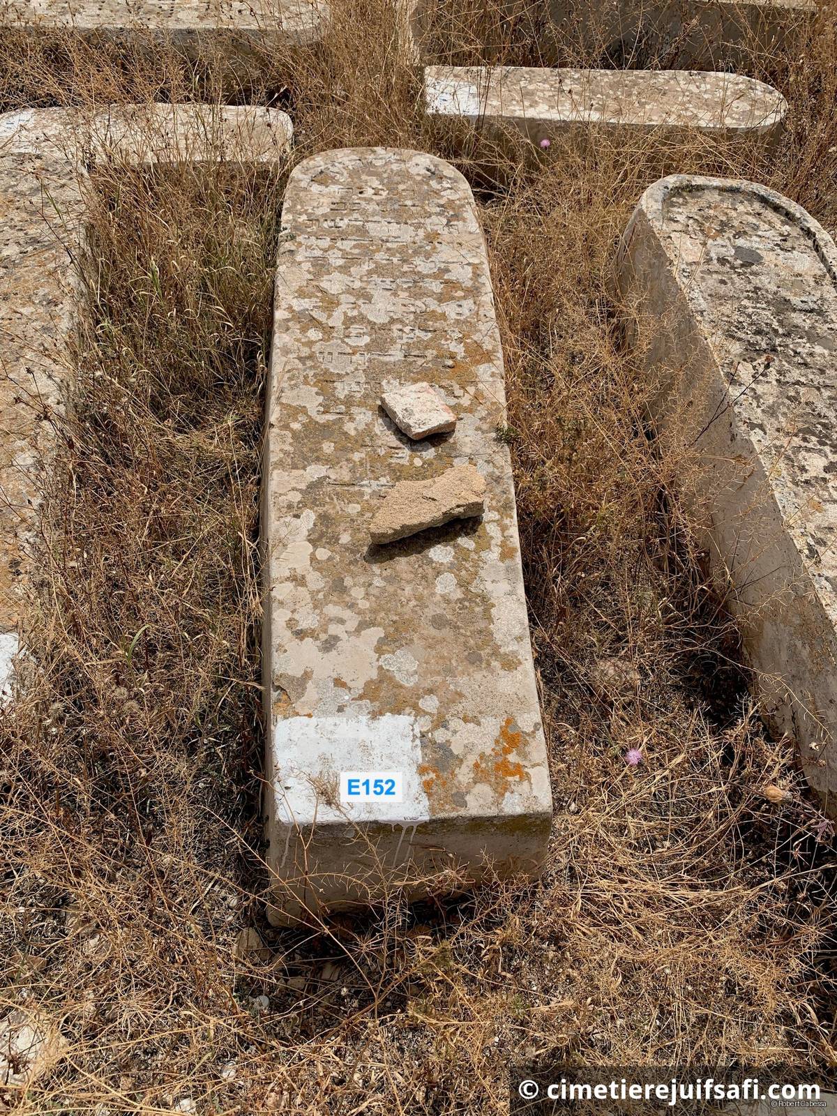 Tombe sans nom