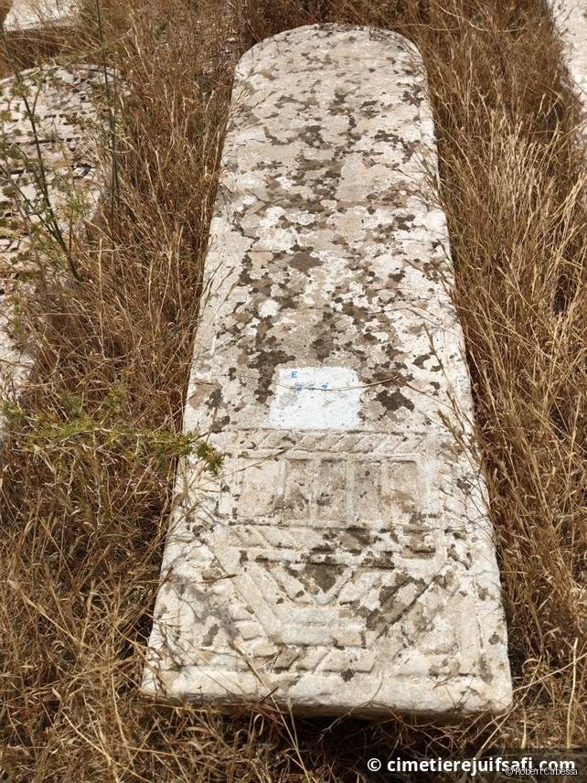 Tombe sans nom