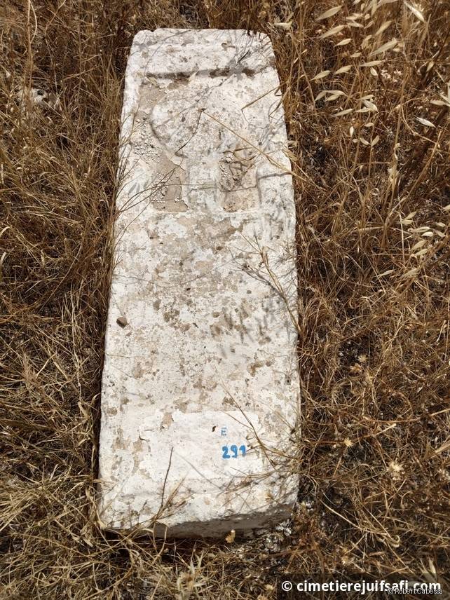 Tombe sans nom