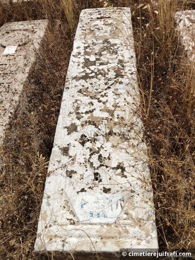 Tombe sans nom