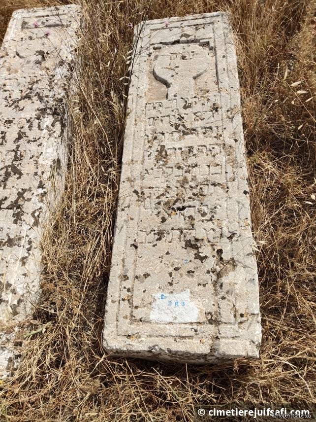 Tombe sans nom