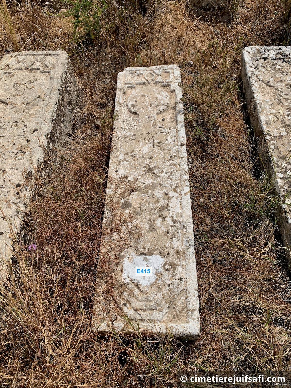 Tombe sans nom