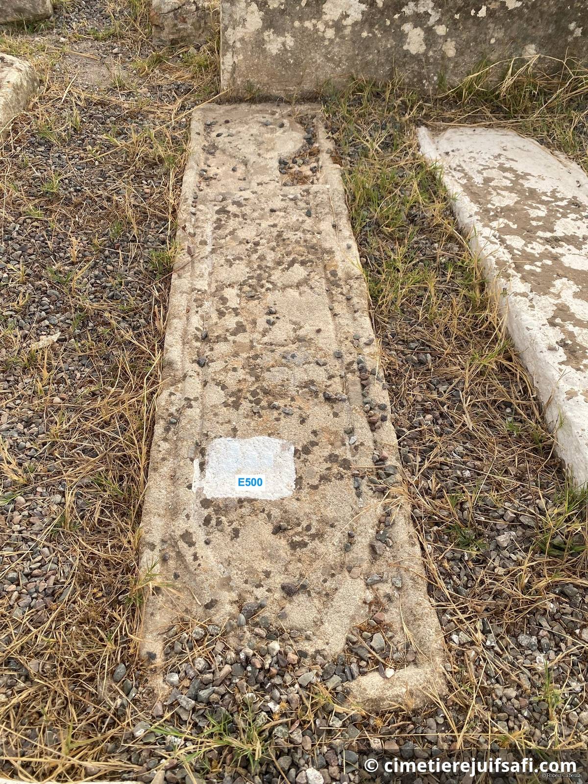 Tombe sans nom