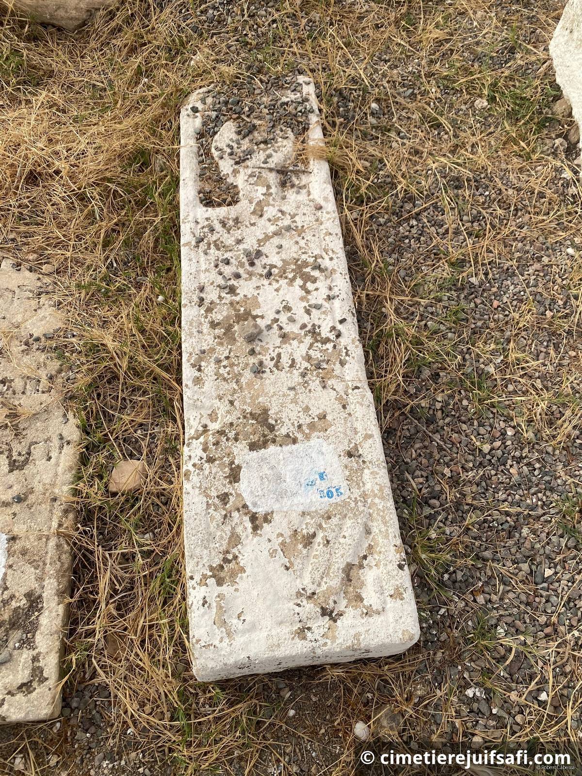 Tombe sans nom