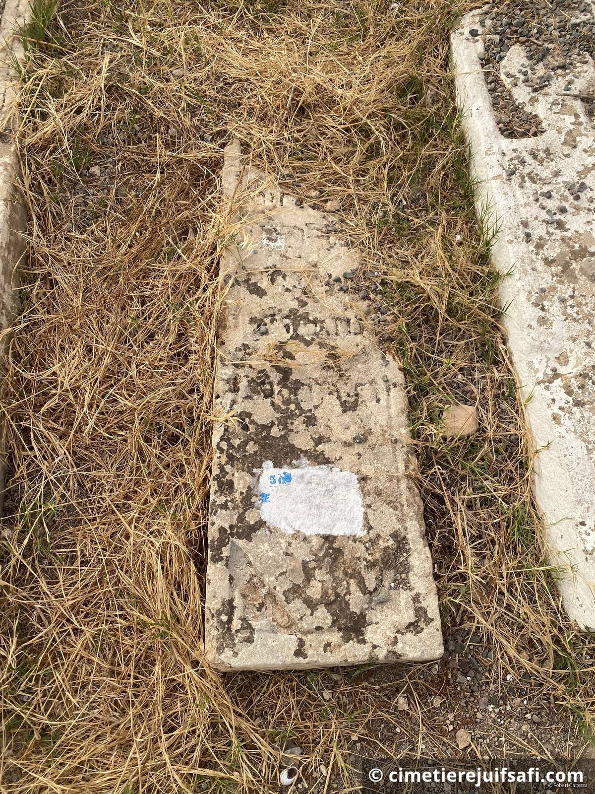 Tombe sans nom