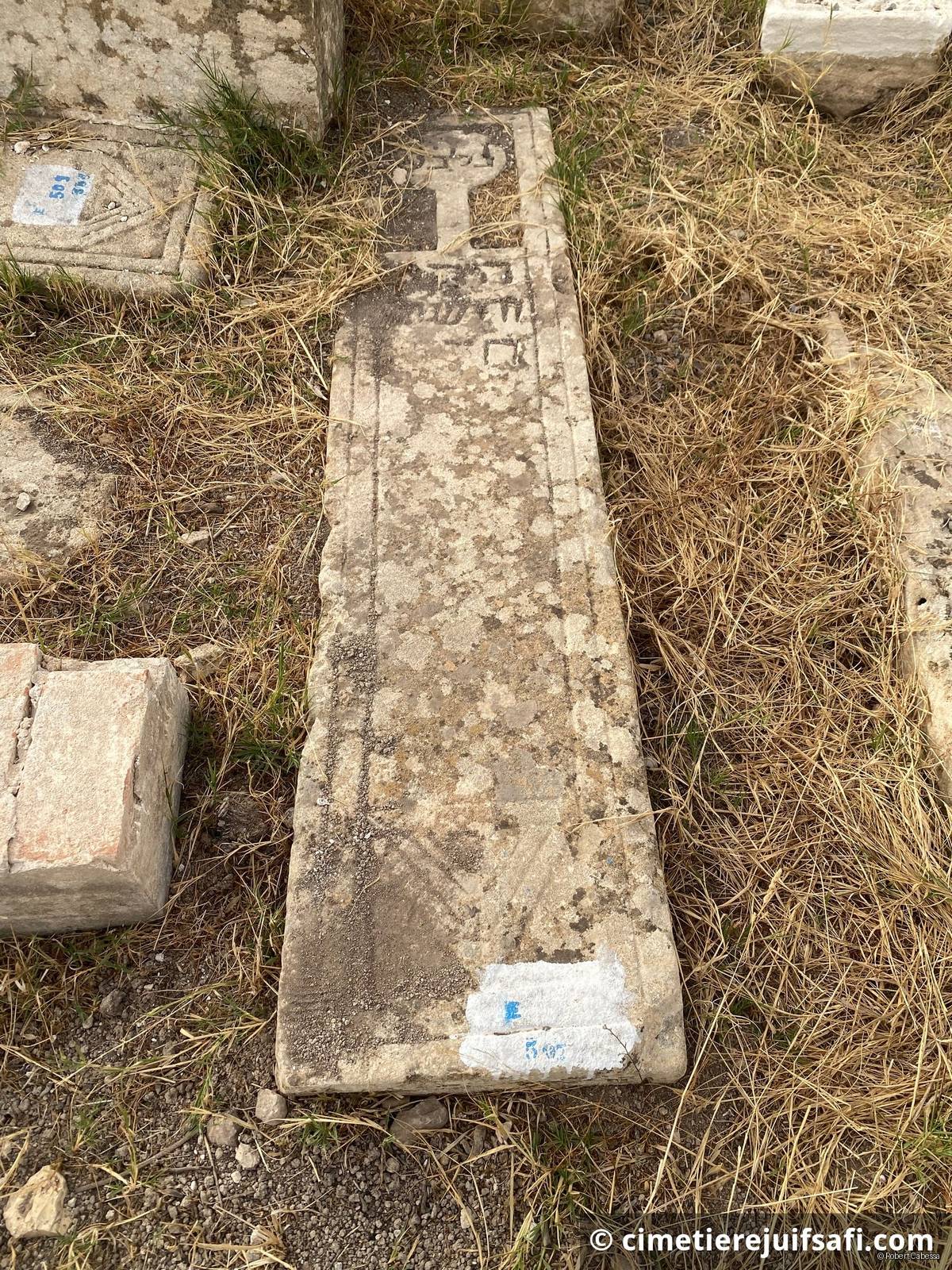 Tombe sans nom