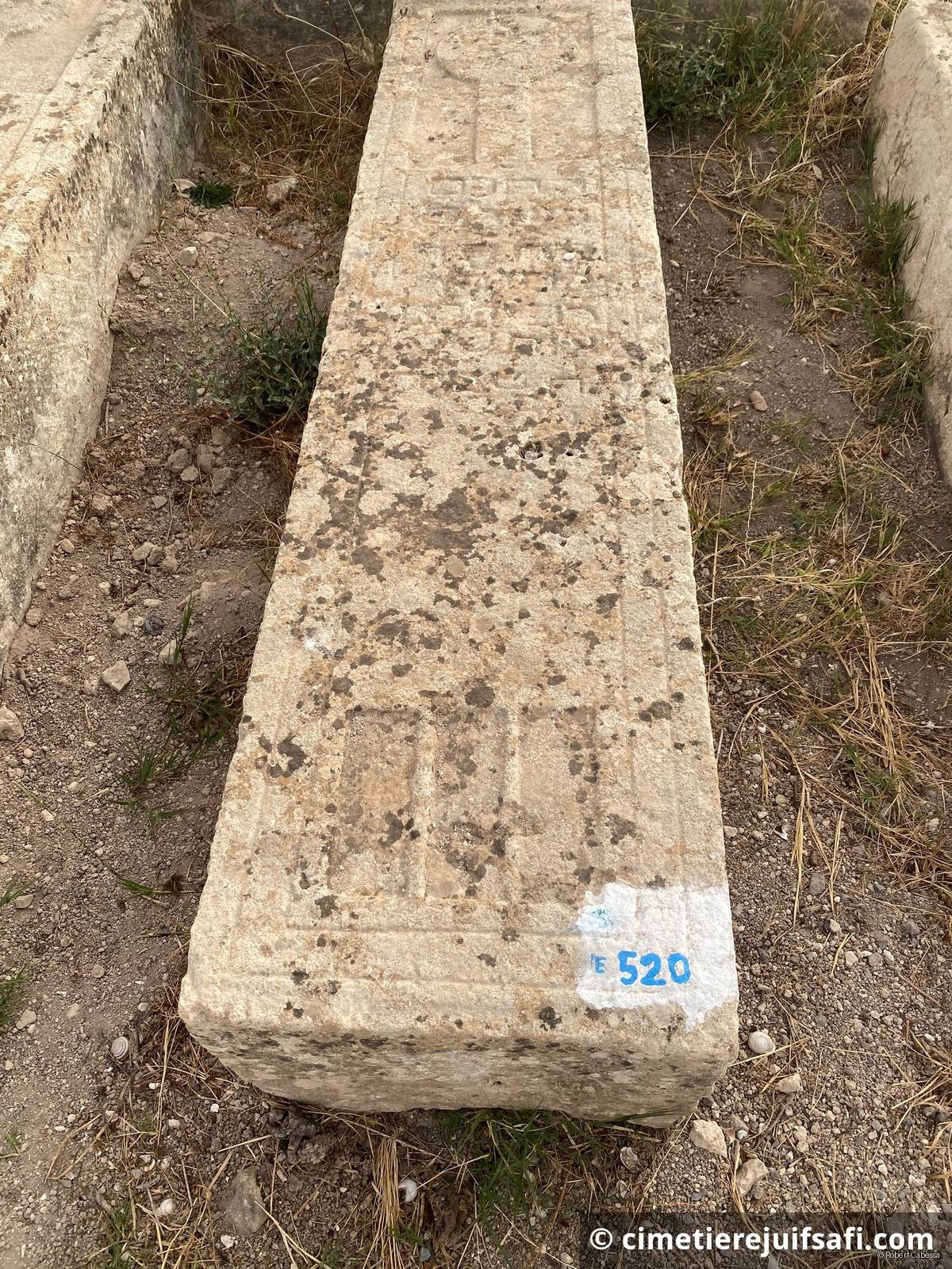 Tombe sans nom