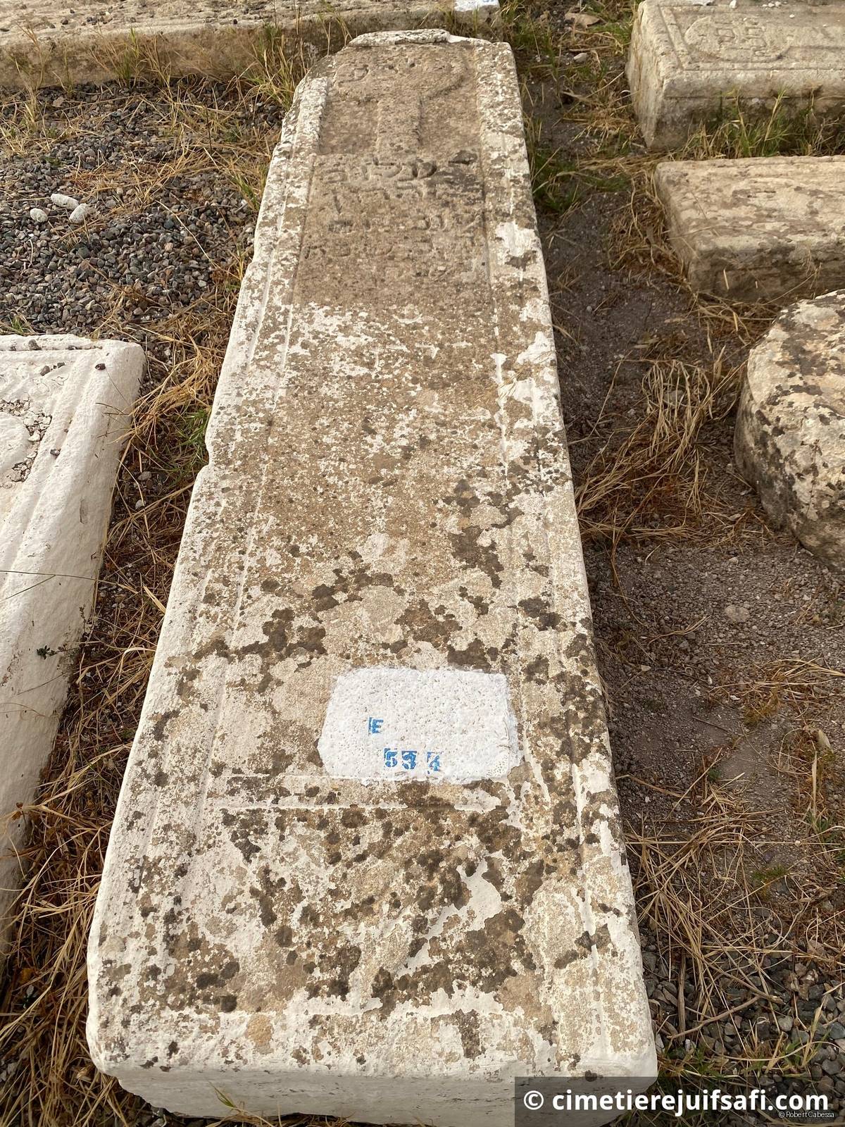Tombe sans nom