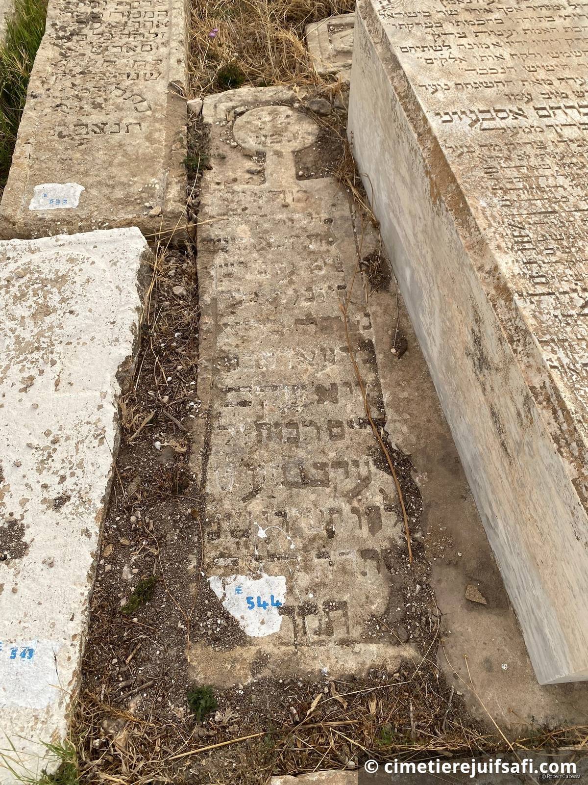 Tombe sans nom