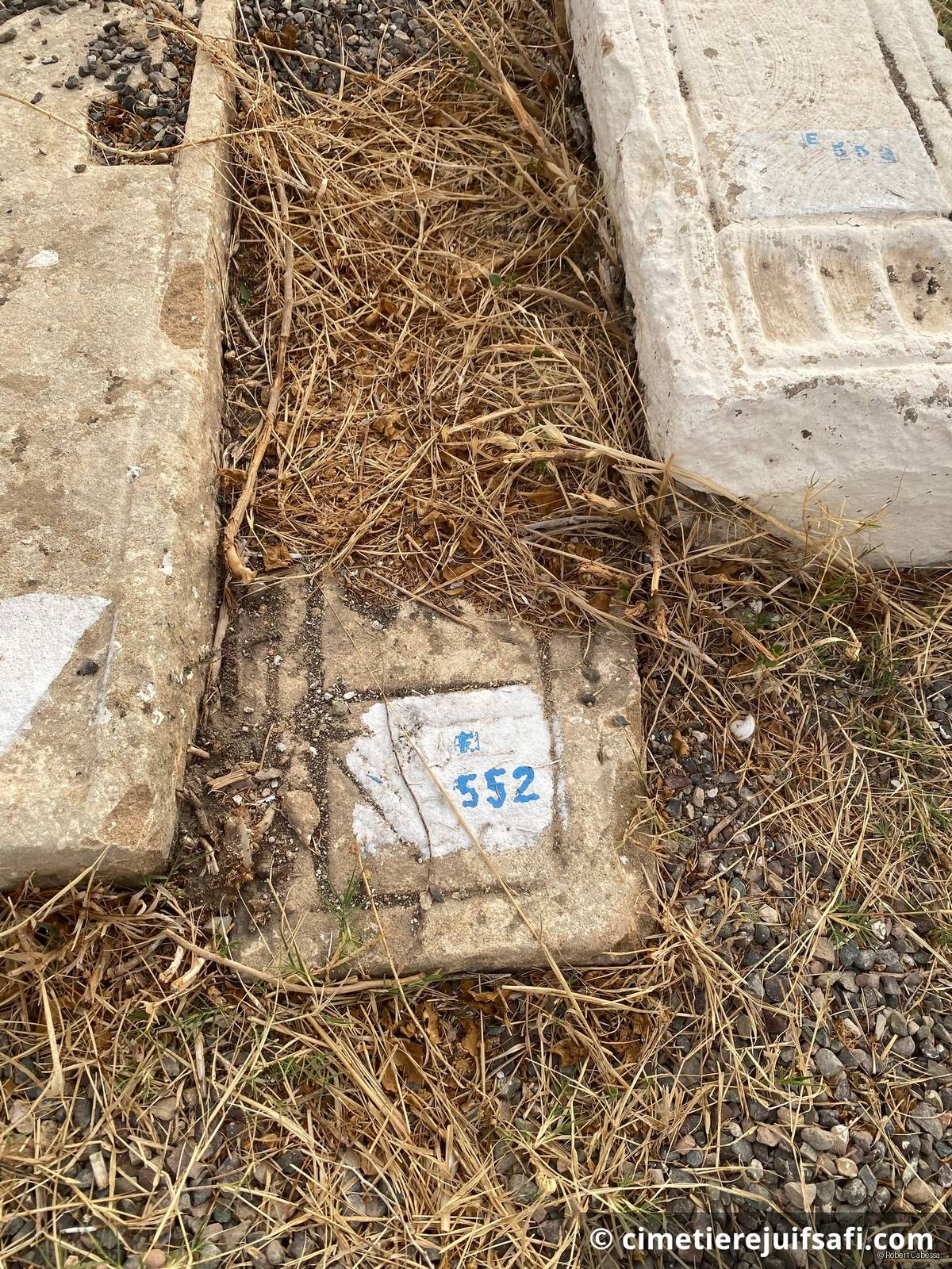 Tombe sans nom