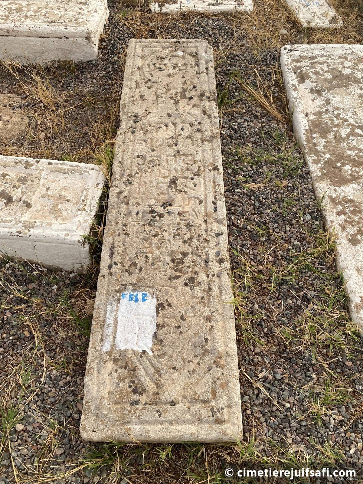 Tombe sans nom