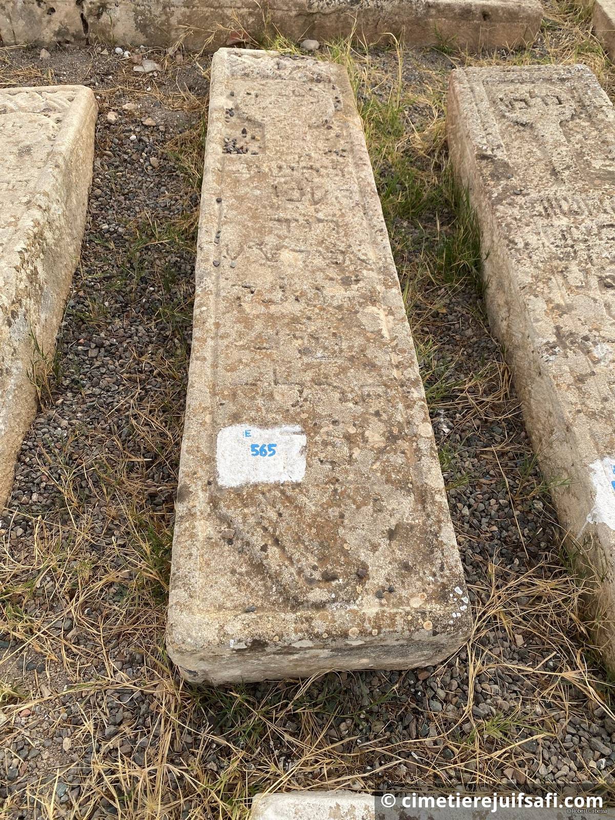 Tombe sans nom