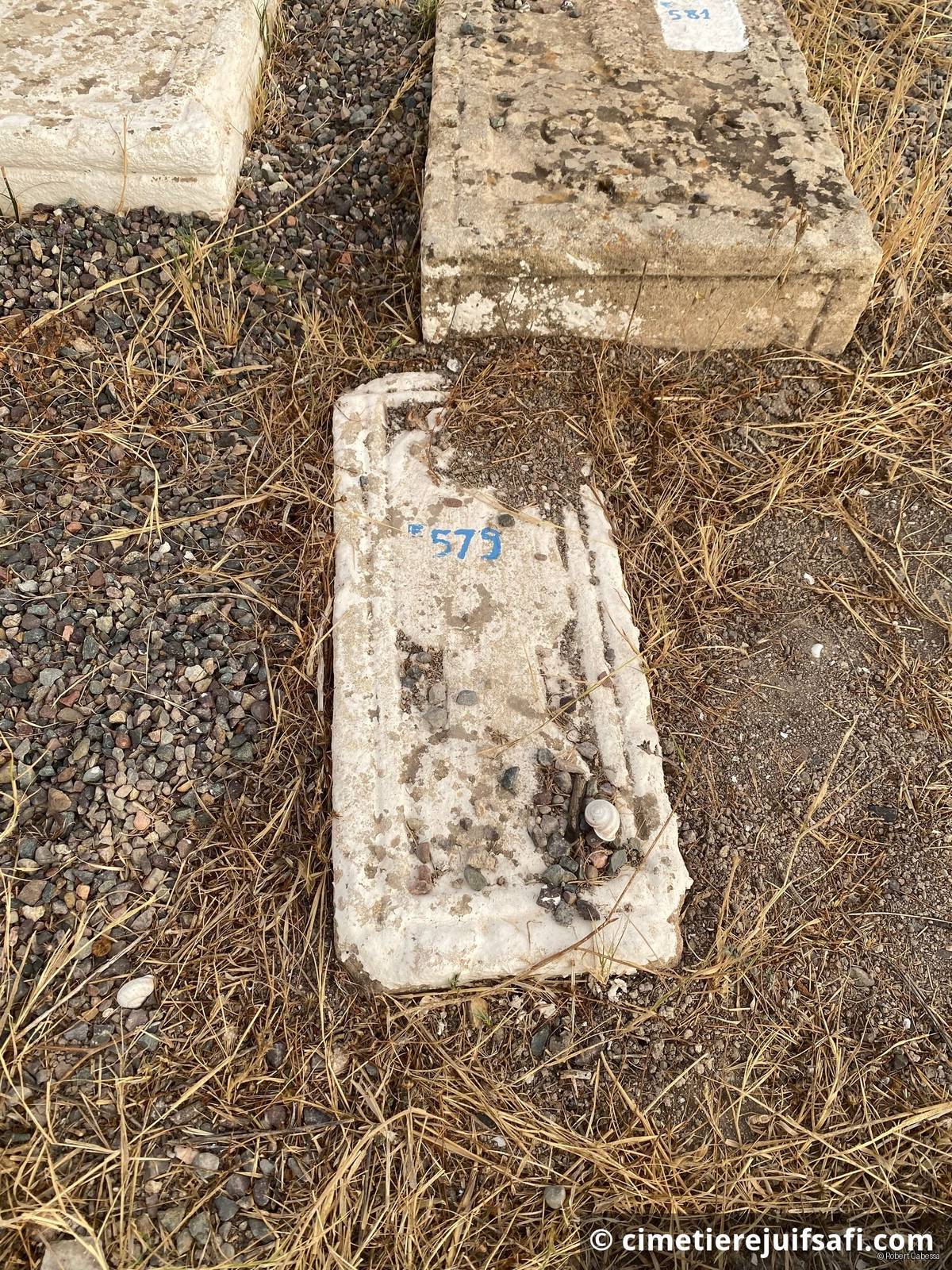 Tombe sans nom