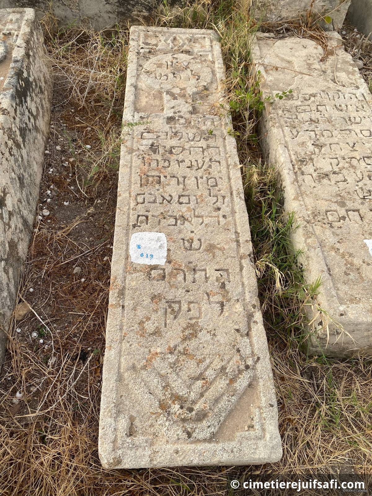 Tombe sans nom