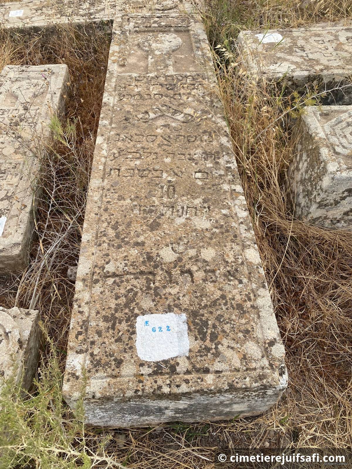 Tombe sans nom