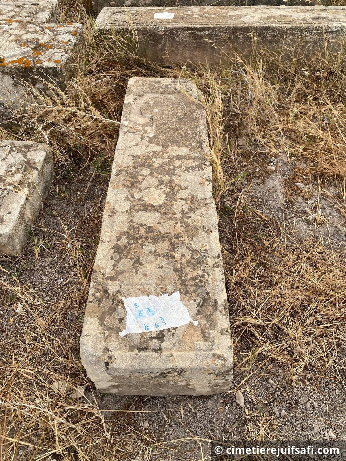 Tombe sans nom