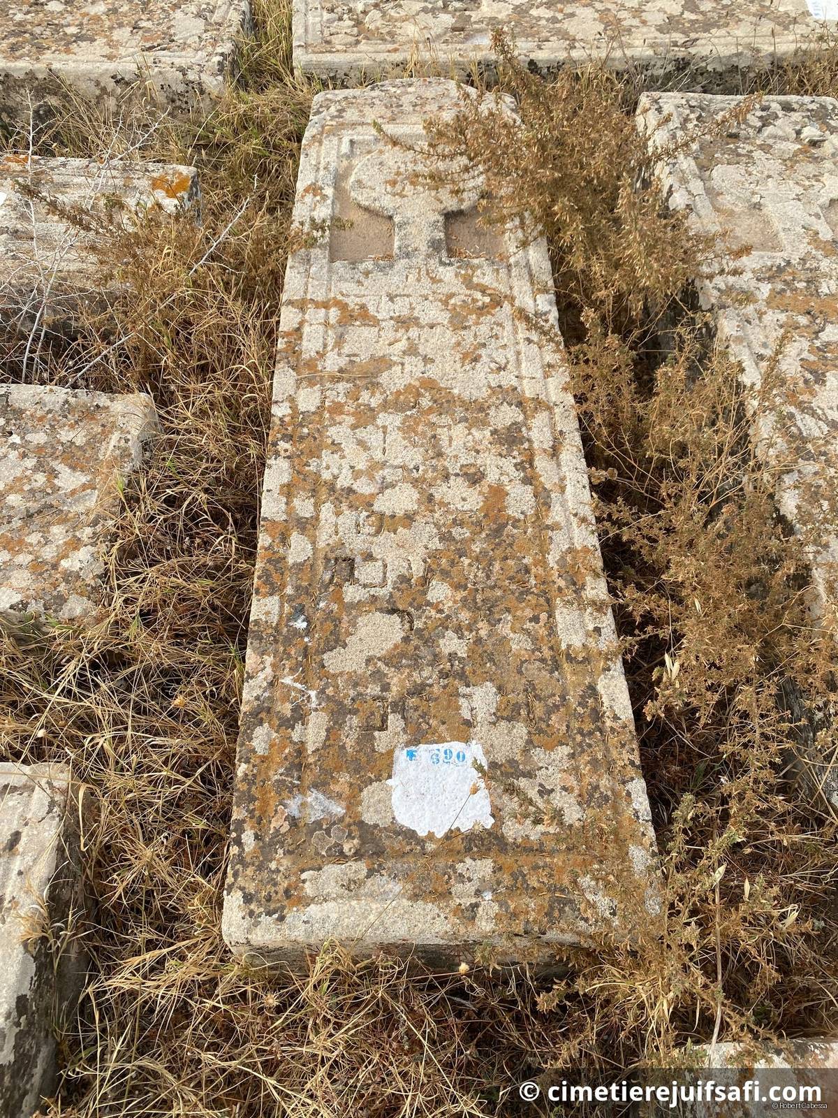 Tombe sans nom