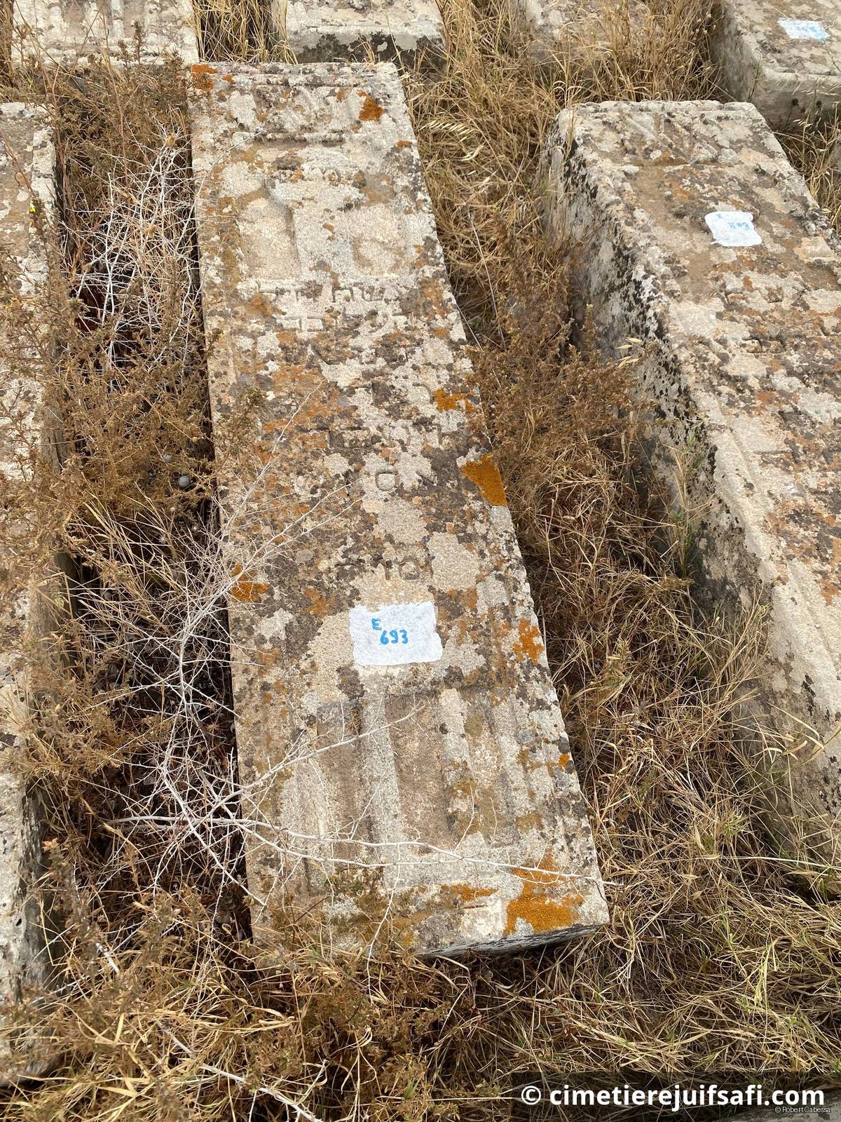 Tombe sans nom