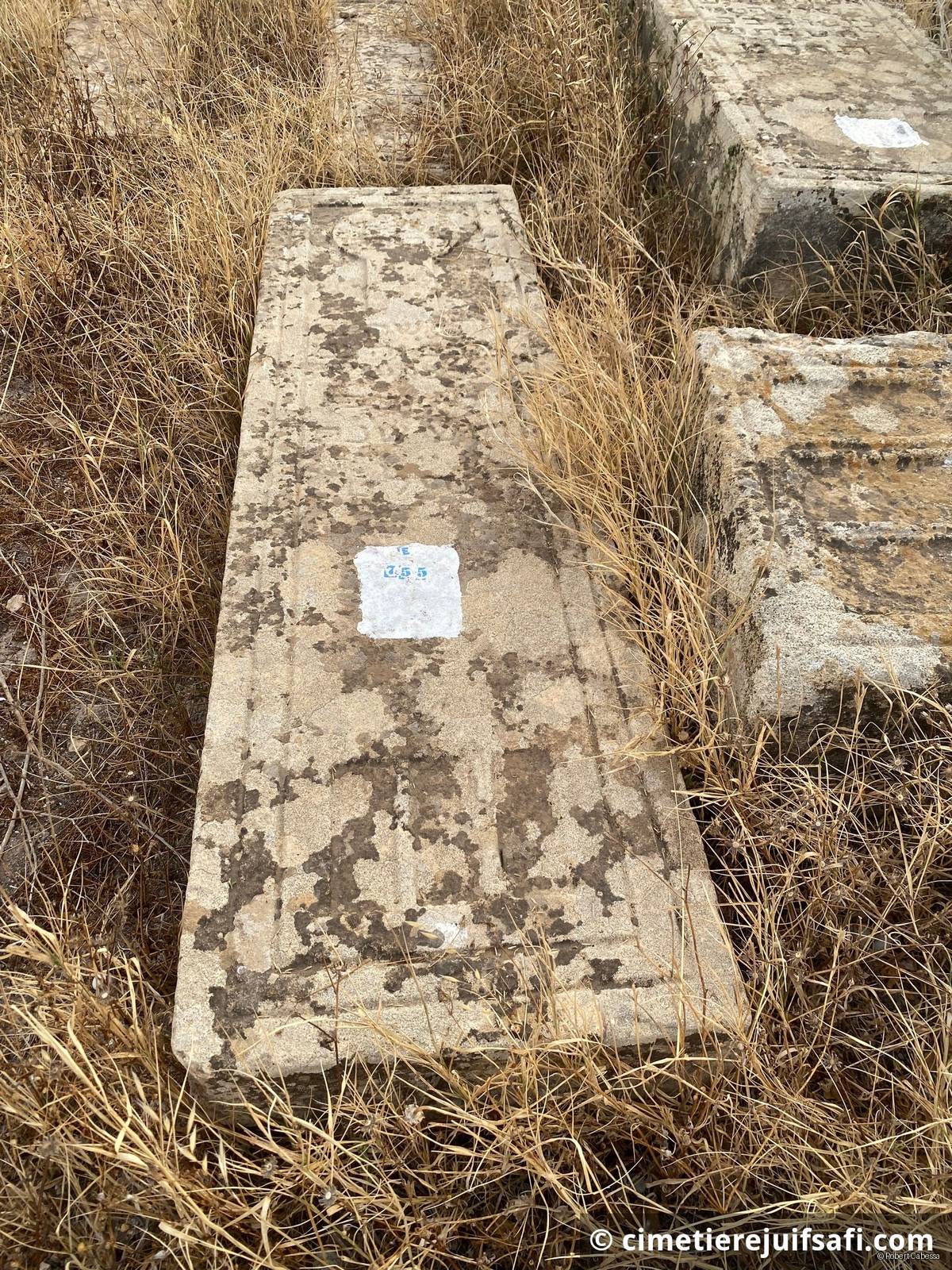 Tombe sans nom