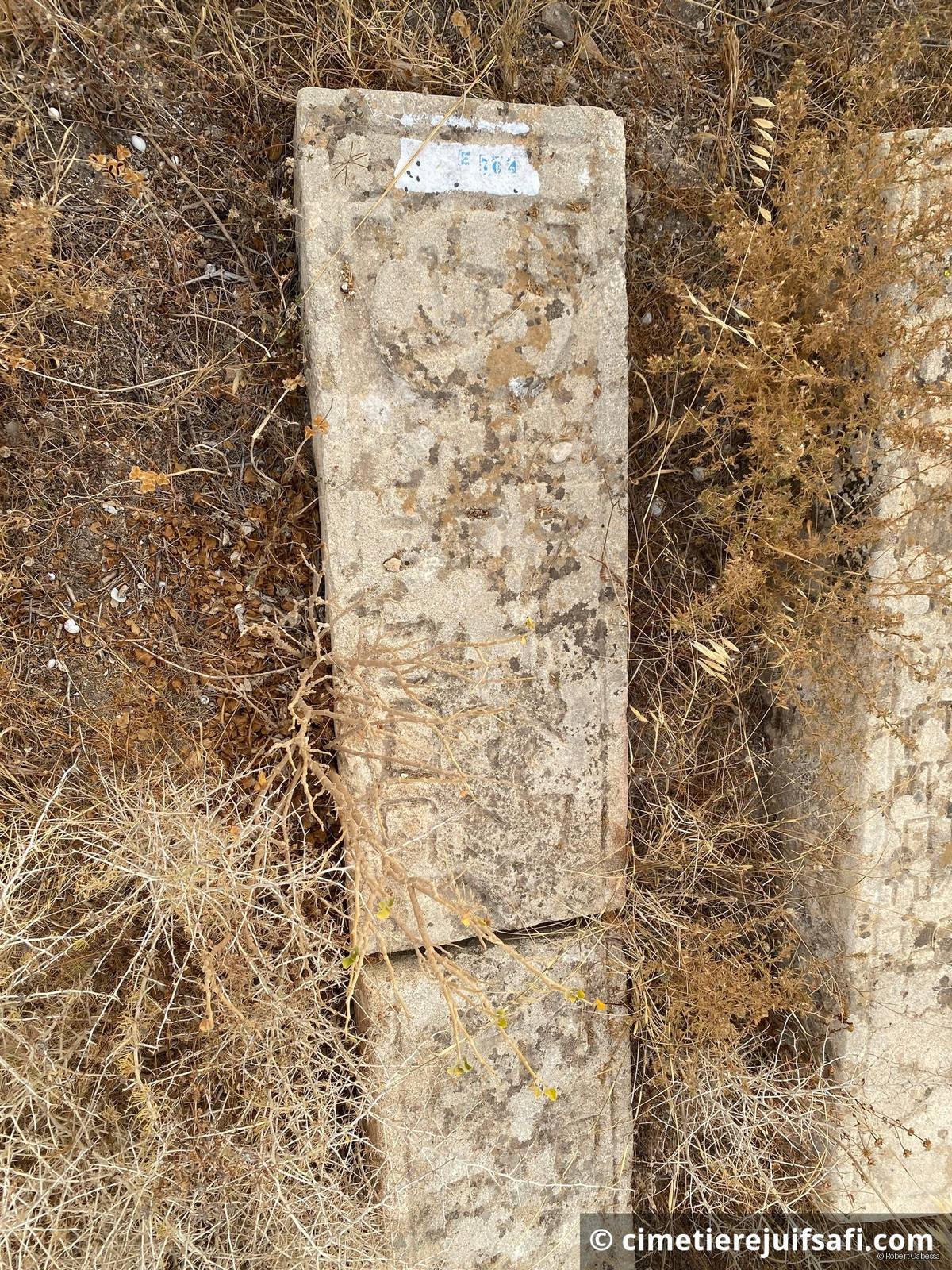 Tombe sans nom