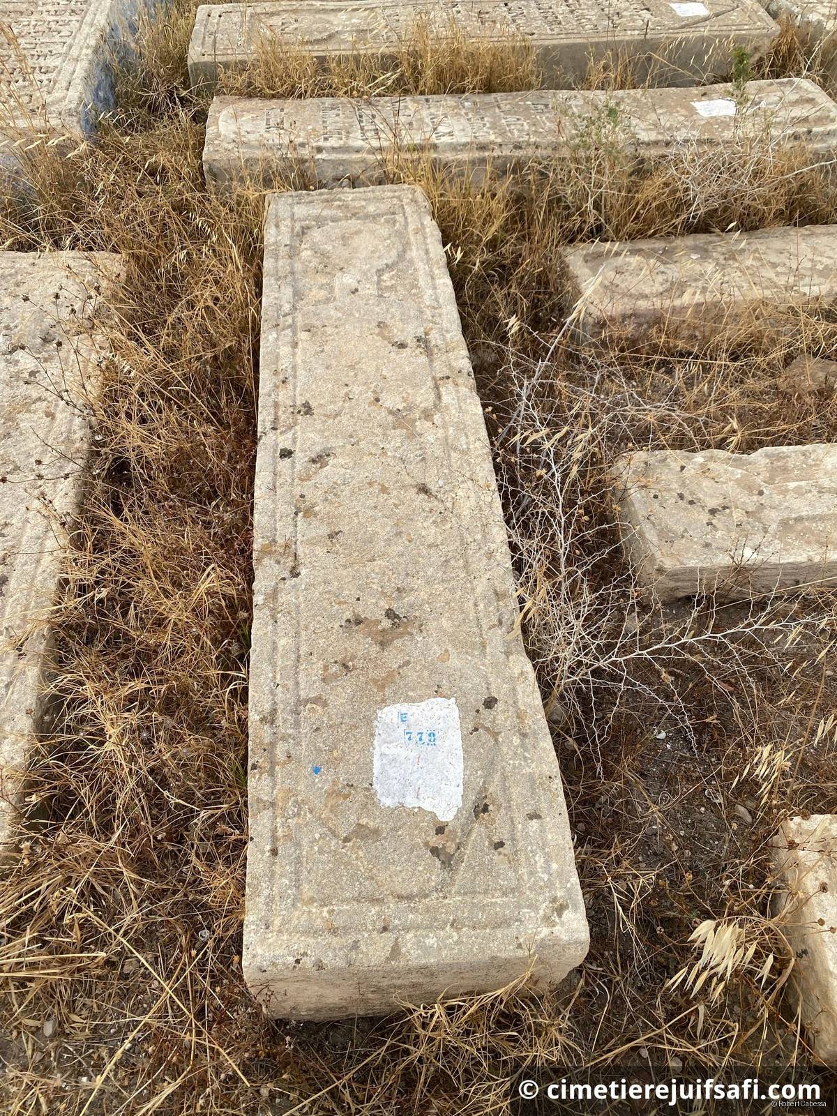 Tombe sans nom