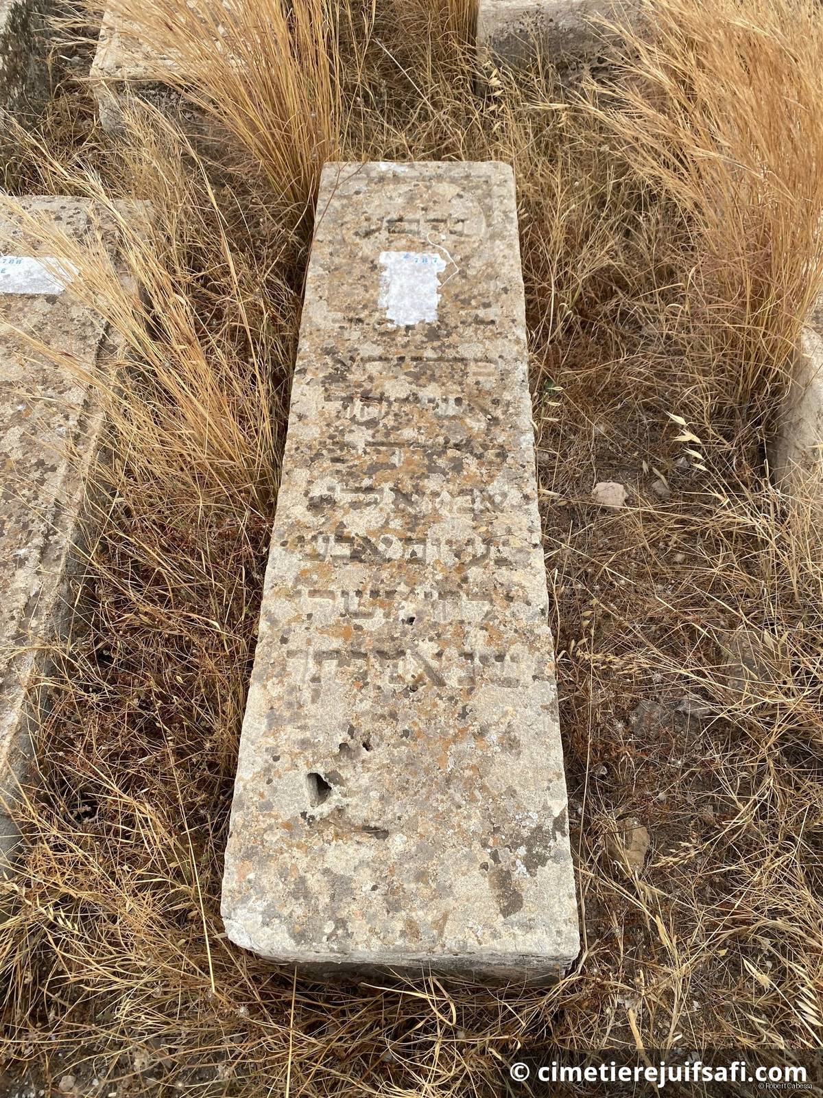 Tombe sans nom