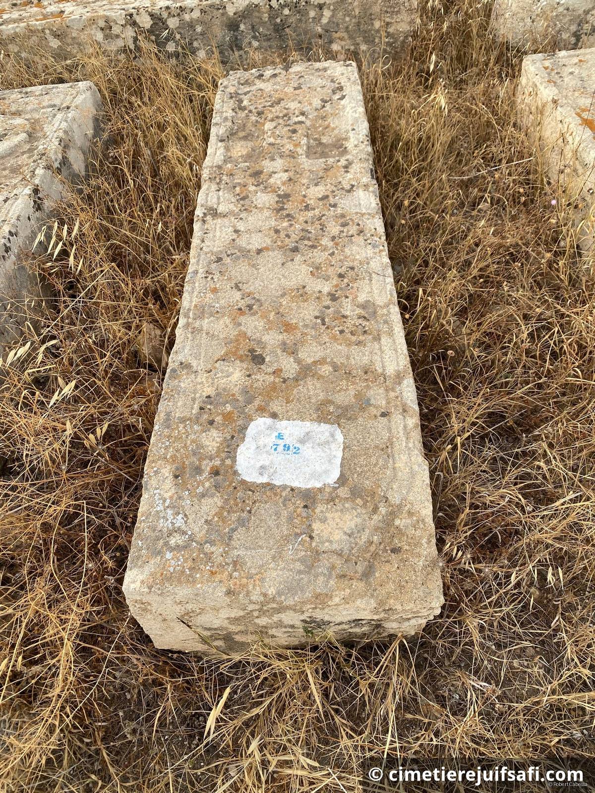 Tombe sans nom