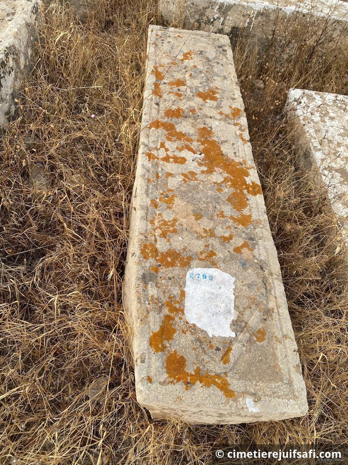 Tombe sans nom