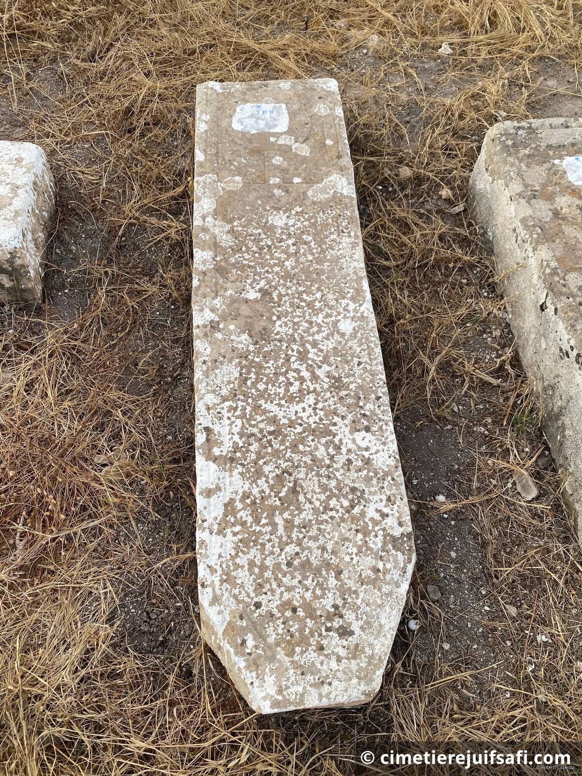 Tombe sans nom