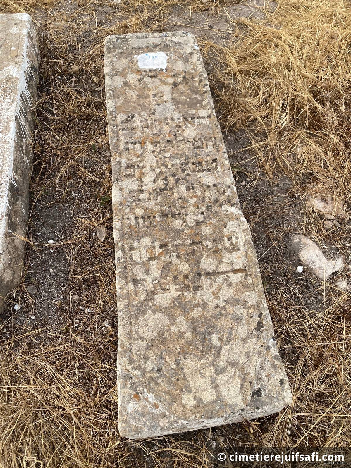 Tombe sans nom