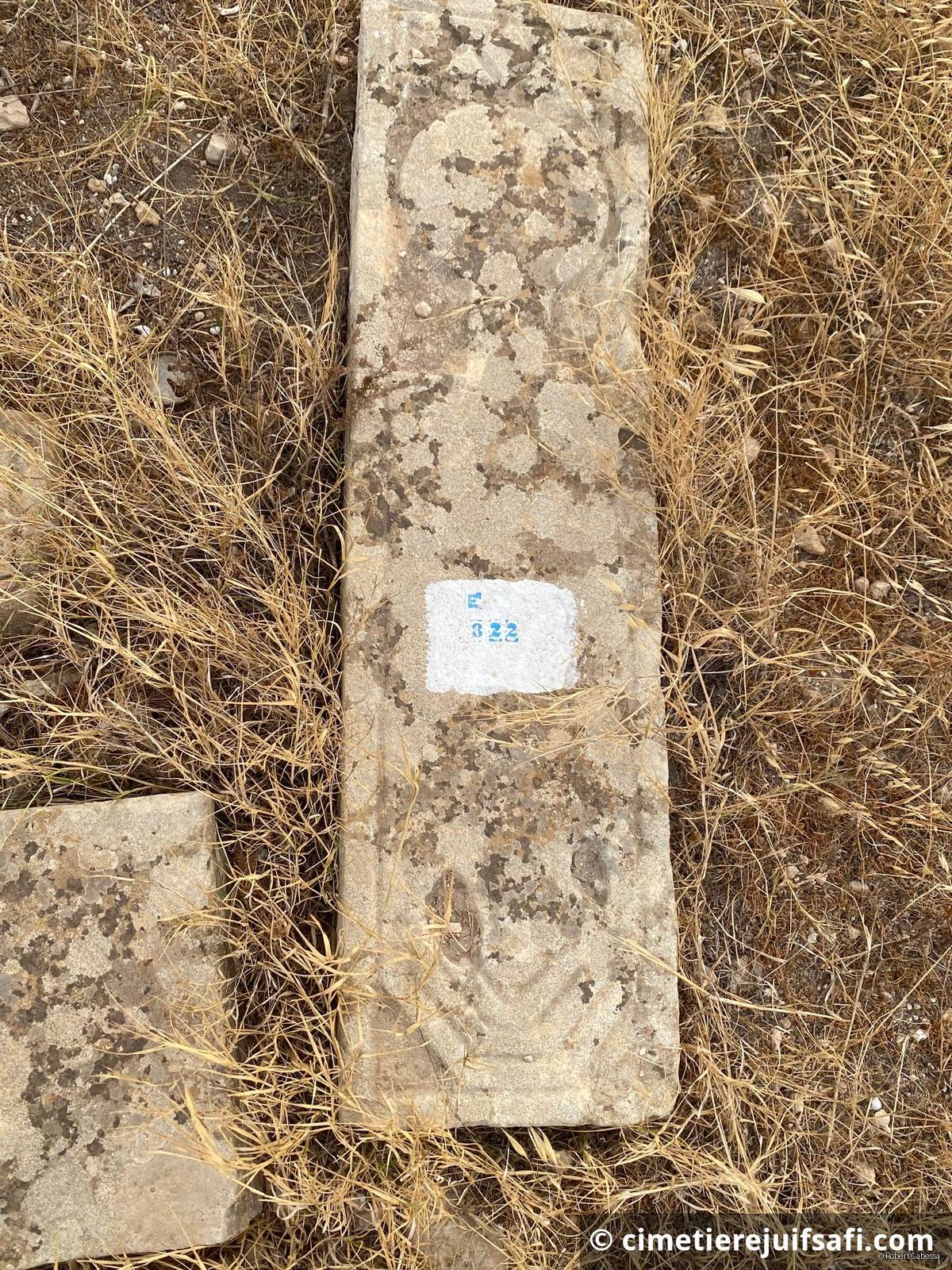 Tombe sans nom