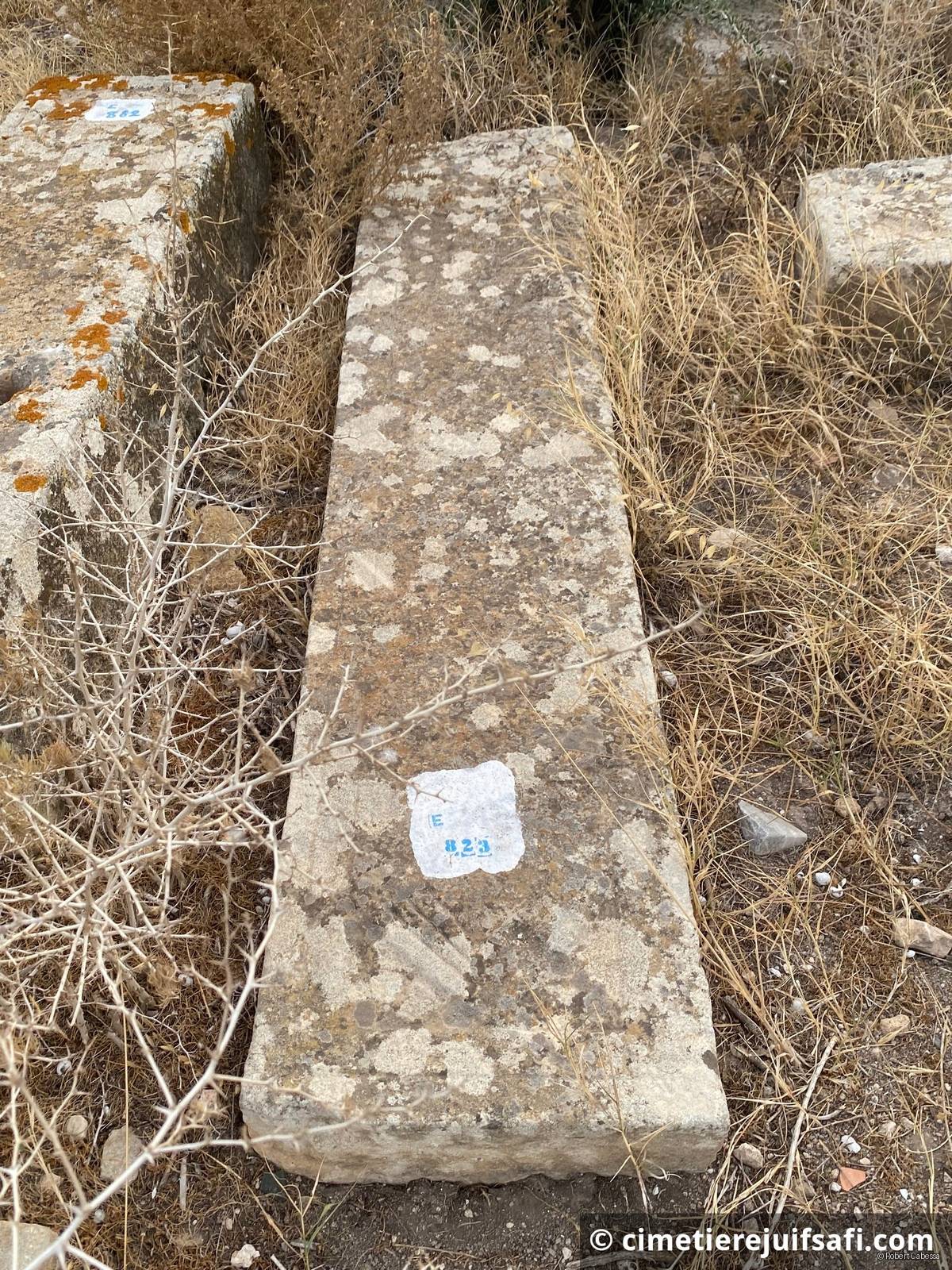 Tombe sans nom