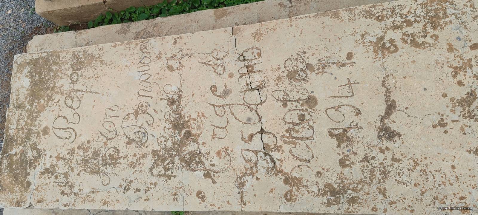 Tombe sans nom