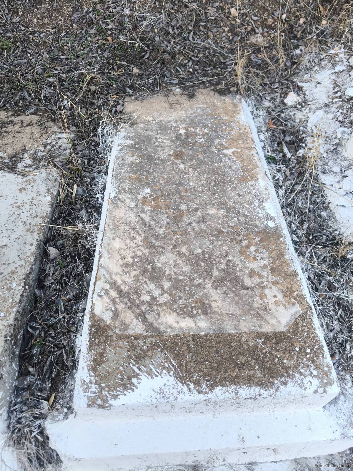 Tombe sans nom