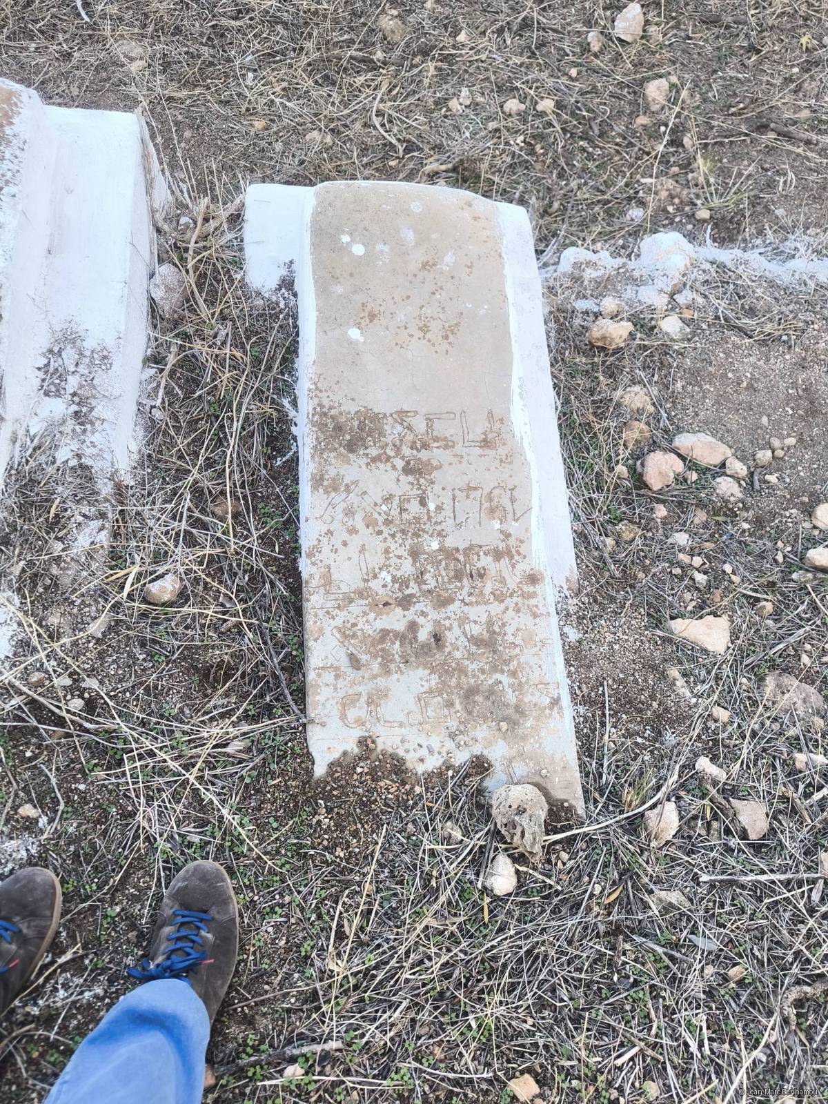 Tombe sans nom