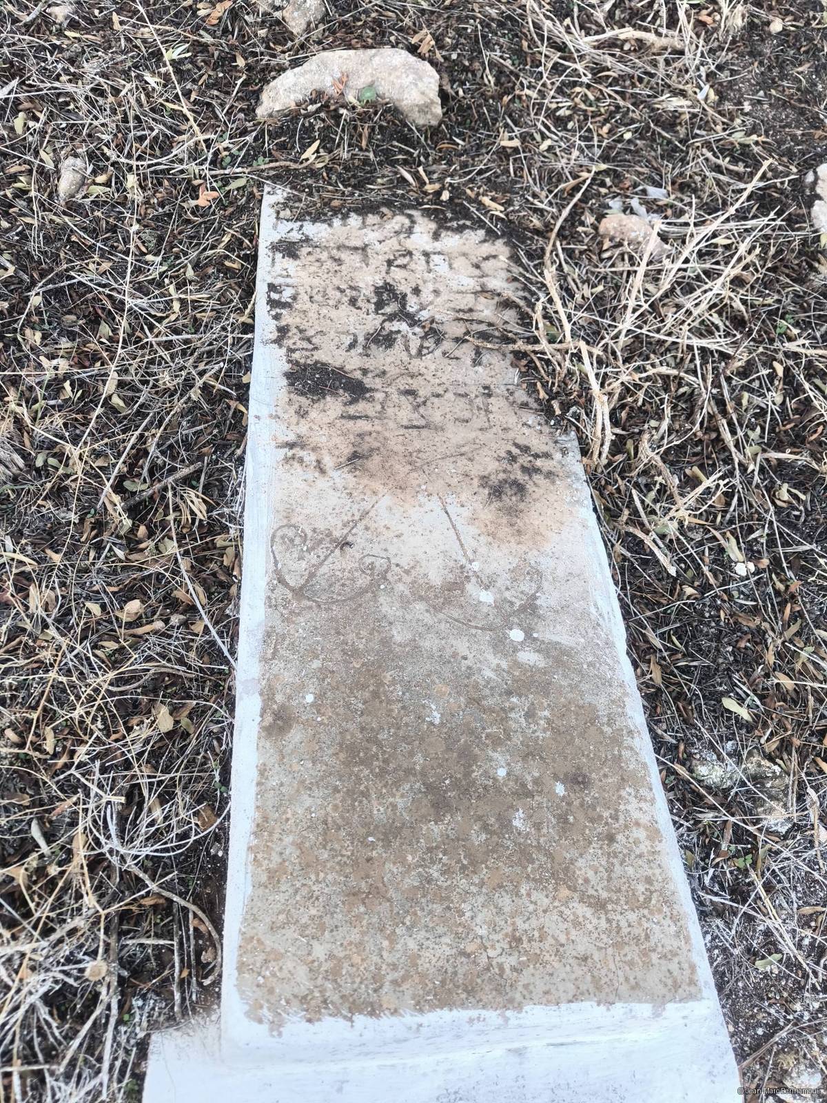 Tombe sans nom