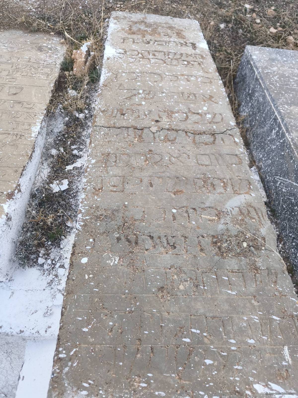 Tombe sans nom