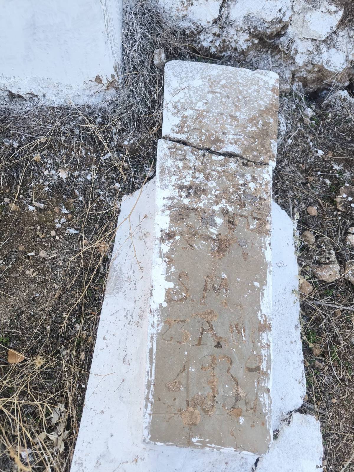 Tombe sans nom