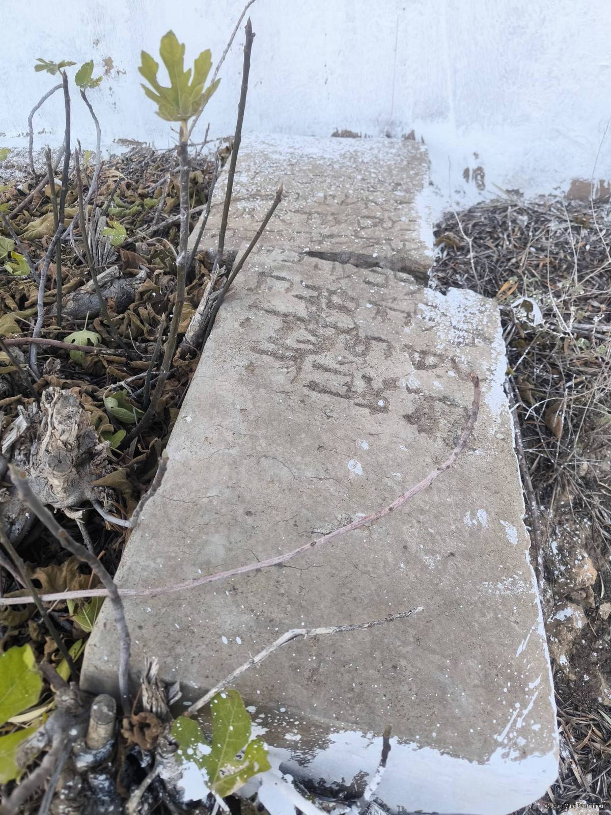 Tombe sans nom