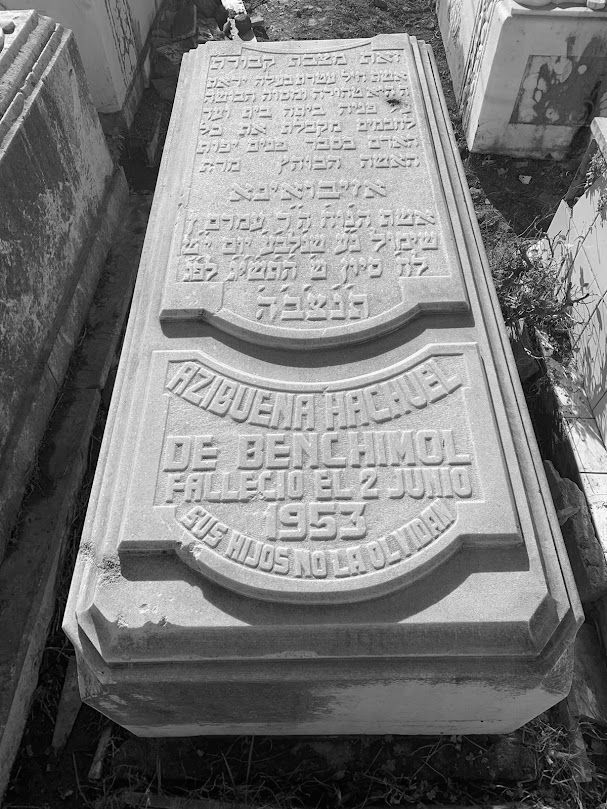 Pierre tombale