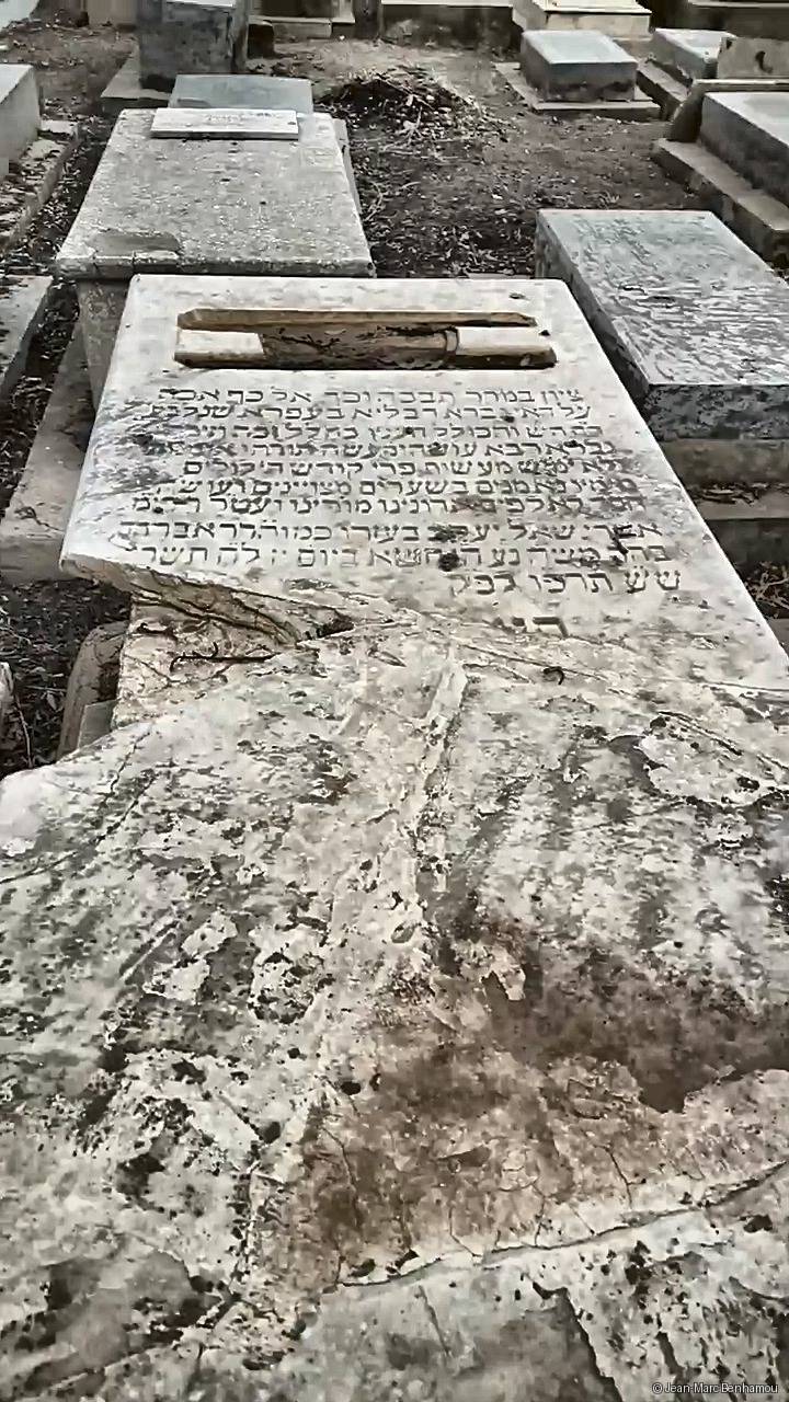 Pierre tombale de ABRAHAM 