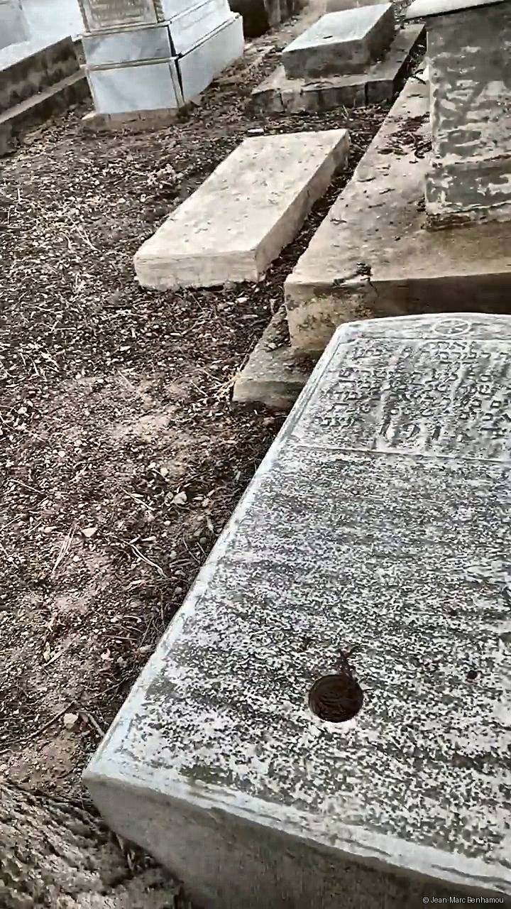 Tombe sans nom