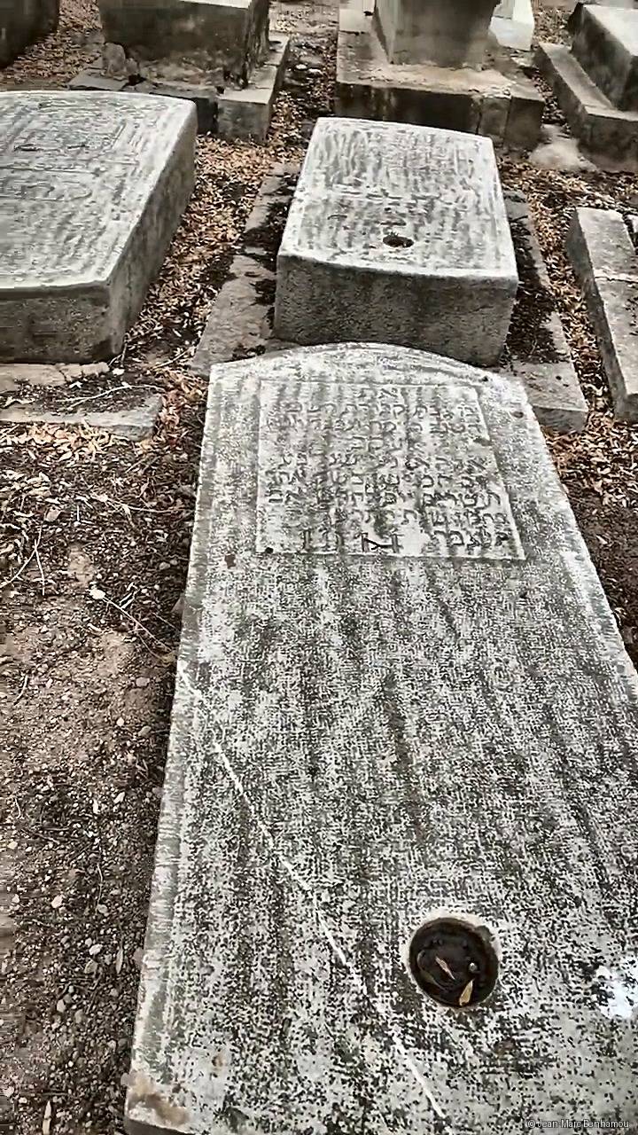 Tombe sans nom