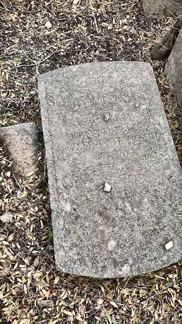 Tombe sans nom