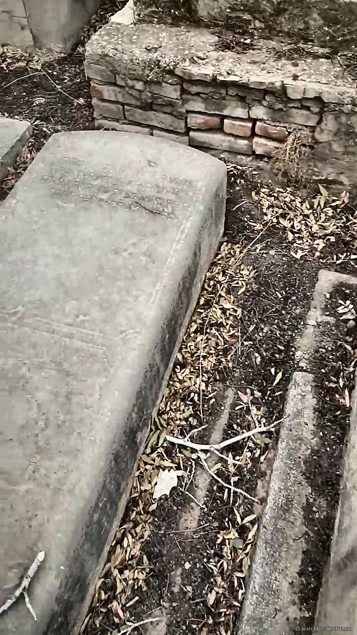 Tombe sans nom