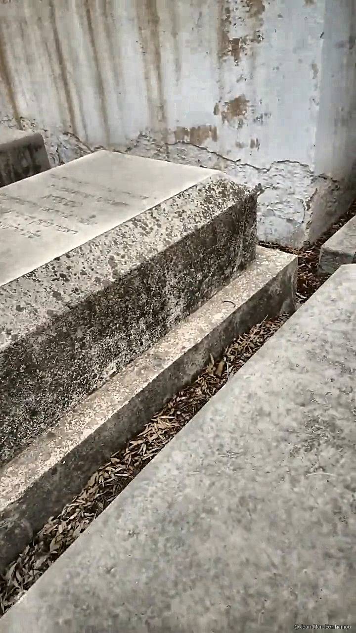 Tombe sans nom