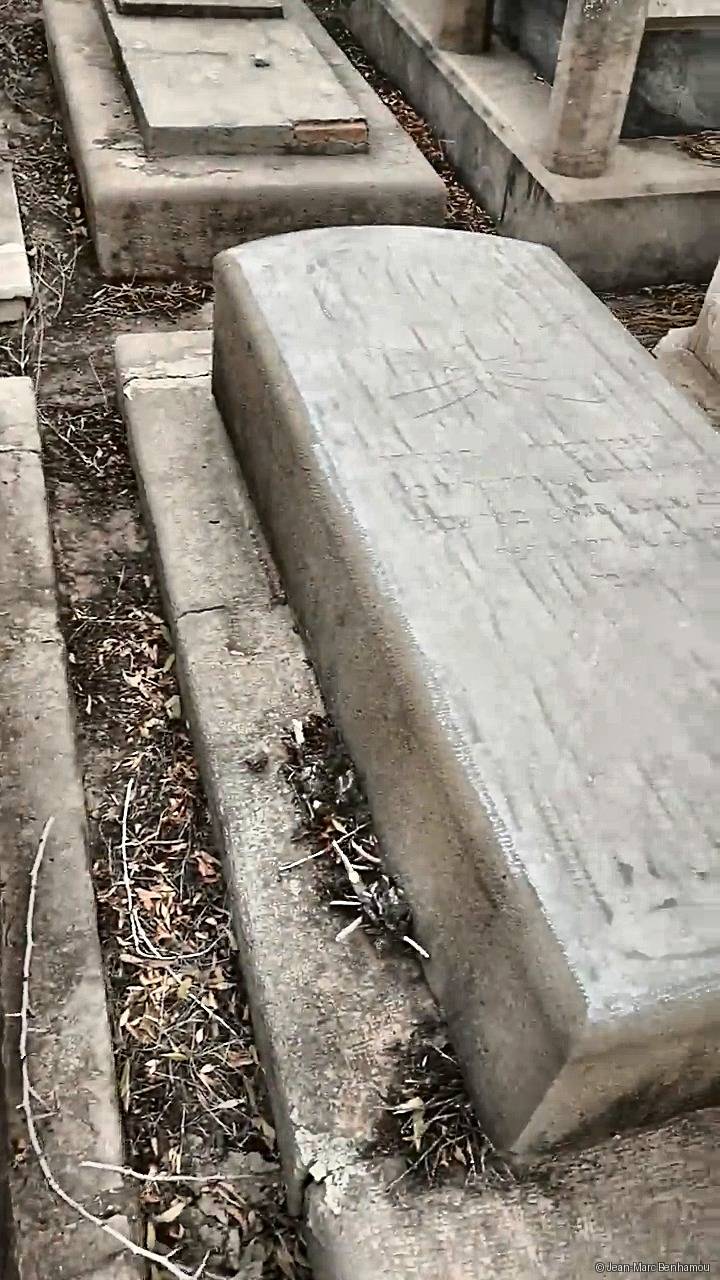 Tombe sans nom
