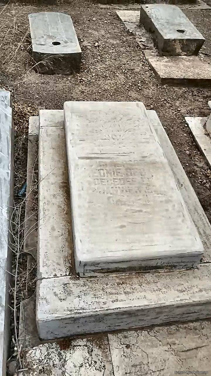 Tombe sans nom