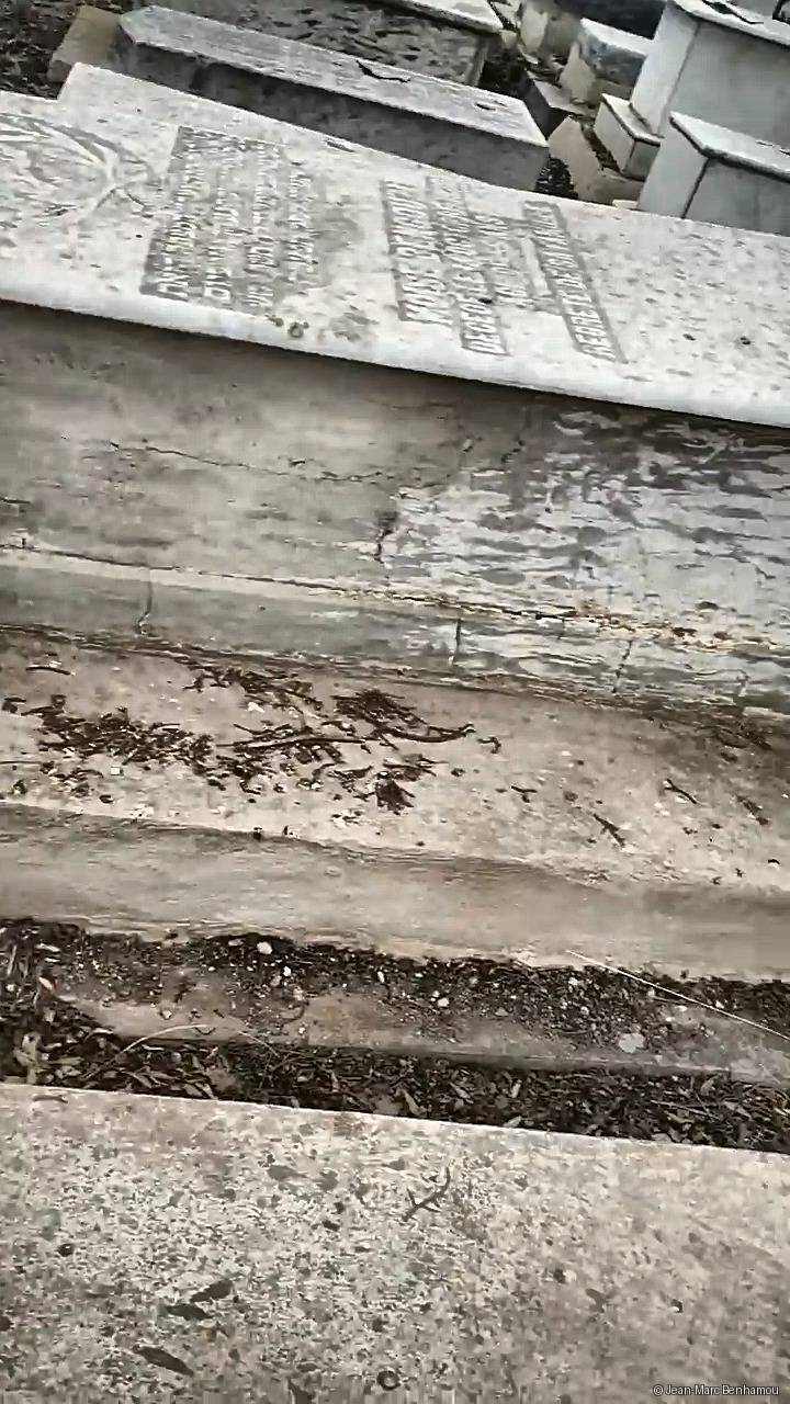 Tombe sans nom