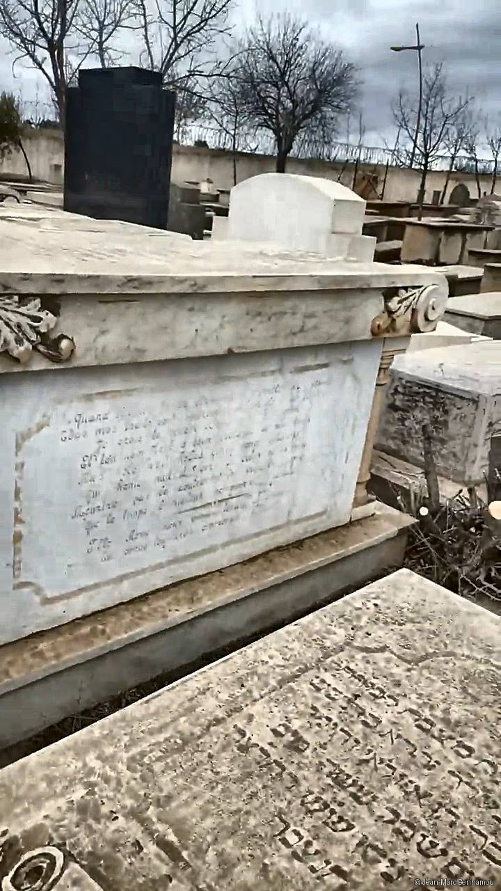 Tombe sans nom